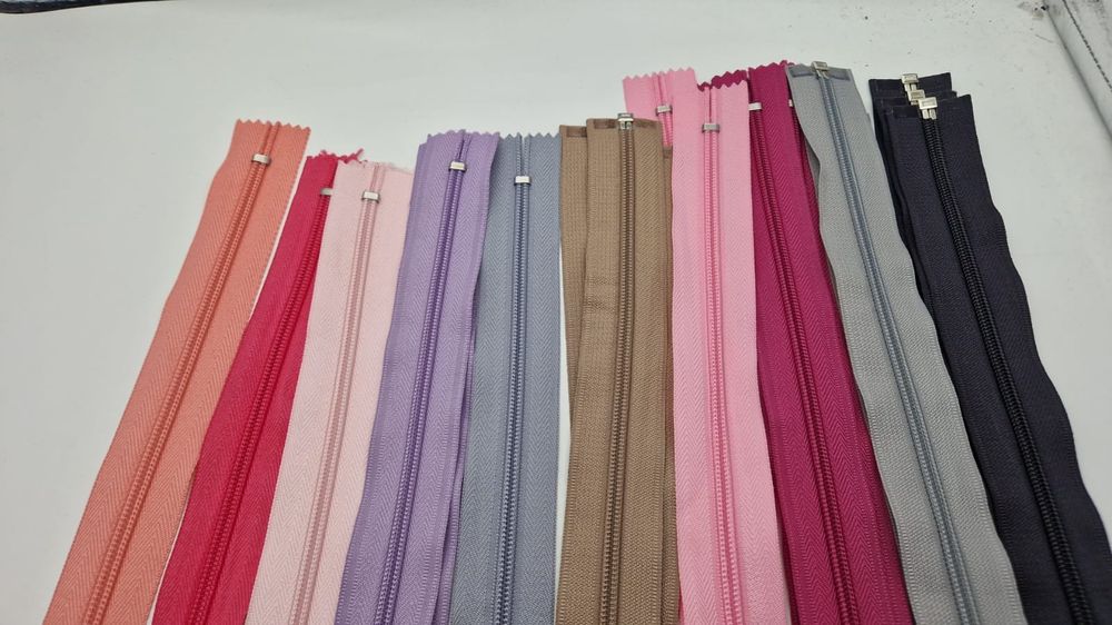 Zamki mix zestaw 20 szt.-40 cm.Promocja