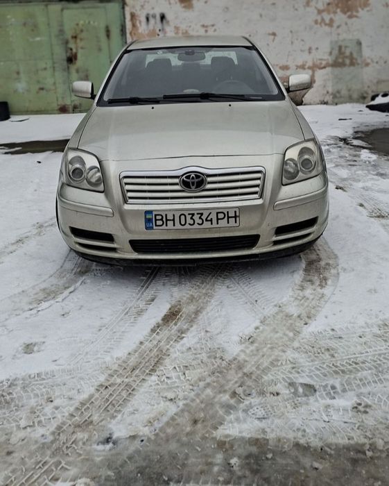 Тойота авенсис продам