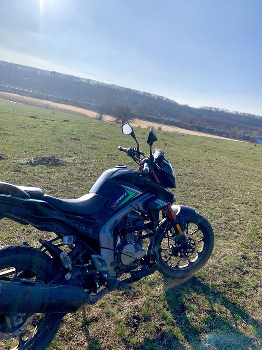 Продам!Viper zs200a-1