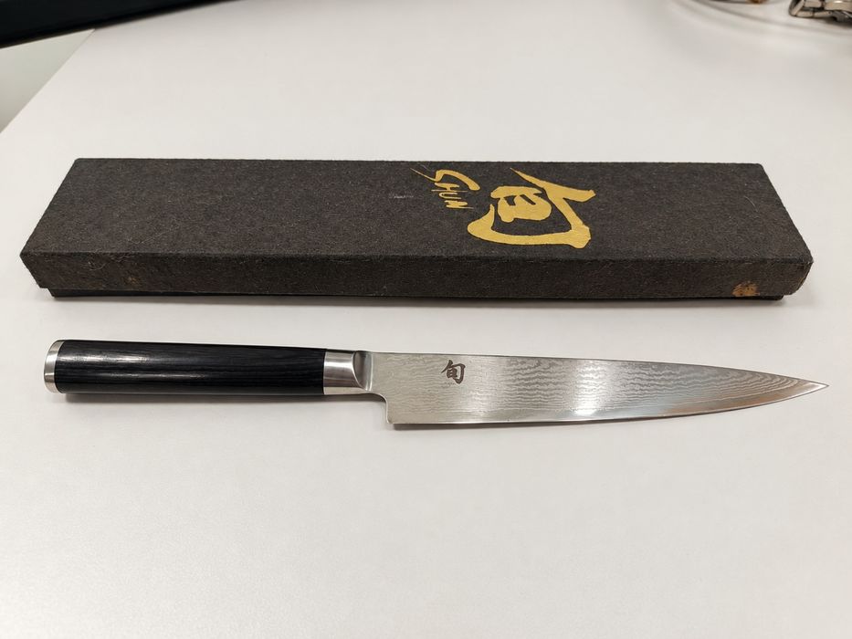 Kai Shun Classic DM-0701 15 cm – Faca Japonesa Damascus