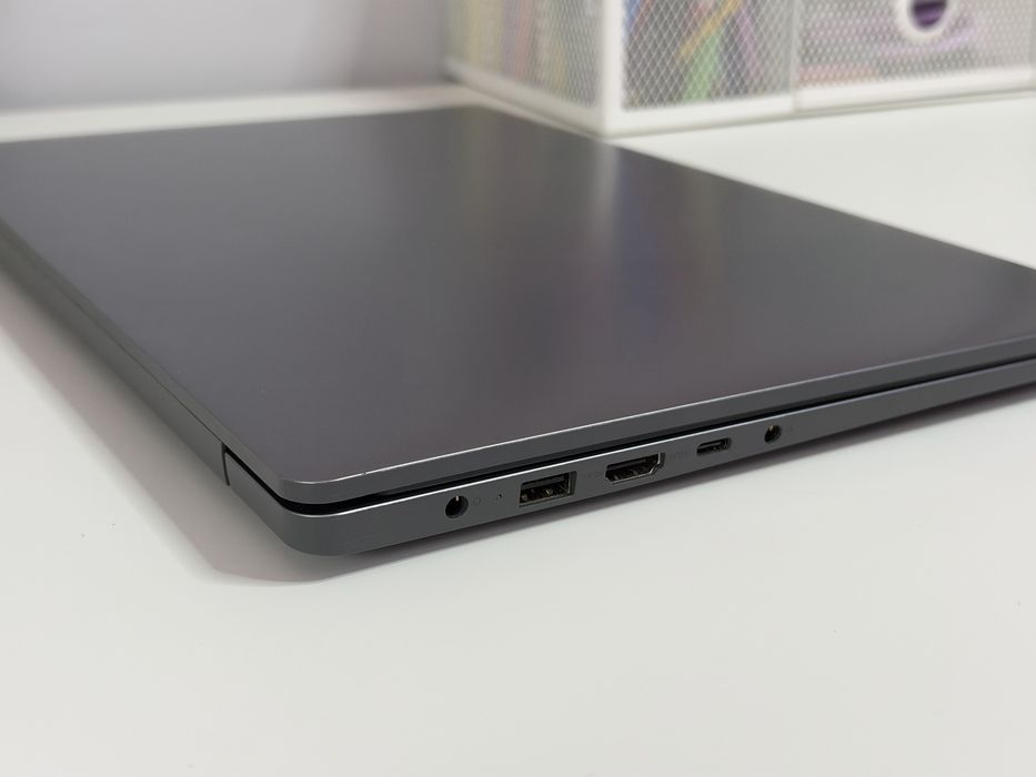 Lenovo IdeaPad Ryzen 5 7000 seria/16GB/512G. Jak nowy