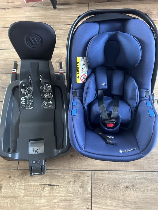 Fotelik Avionaut Pixel z bazą