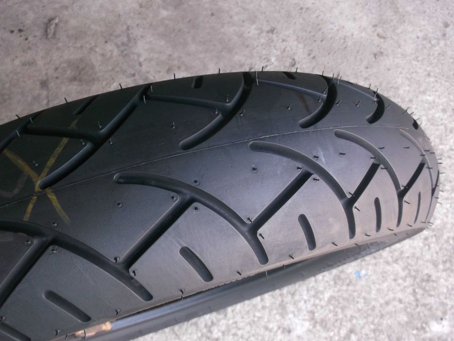opona MU85B16 77H Metzeler Me880 Matrathon 140/90-16 Nowa chopper r16 mu85