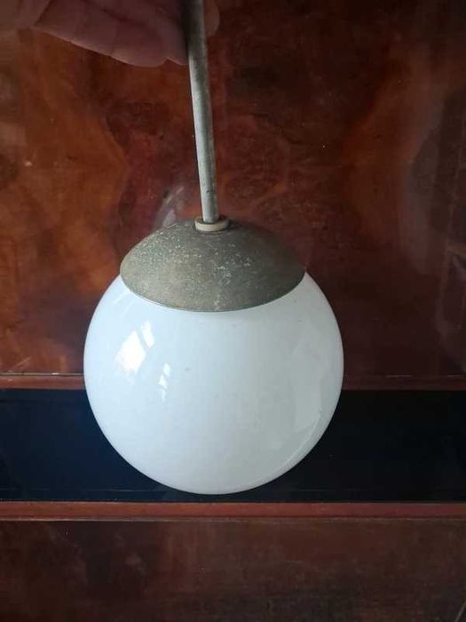Lampa wisząca / mleczna kula