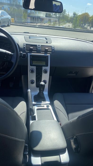 Продаю  Volvo v50