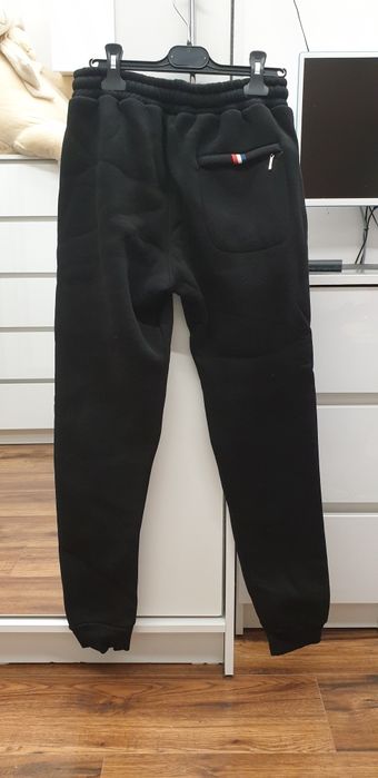 Spodnie dresowe rozmiar S