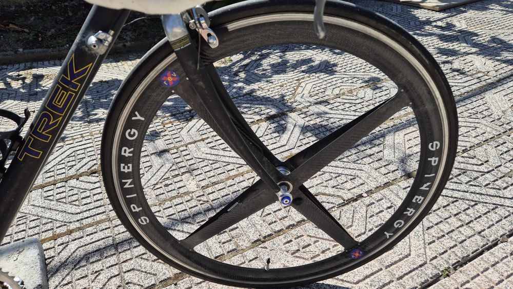 TREK 5200 OCLV Carbon – Made in USA – Rodas Spinergy Rev-X Carbon – Clássica de Coleção