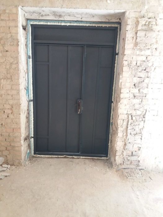 Металеві двері для технічних приміщень в магазин склад тамбур підʼїзд