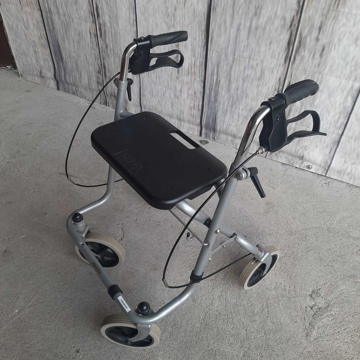 chodzik - balkonik rehabilitacyjny /  204