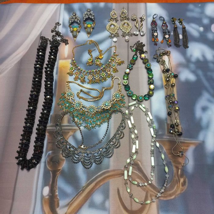 Ювелірна біжутерія. АБ.Сатинове скло. Сережки