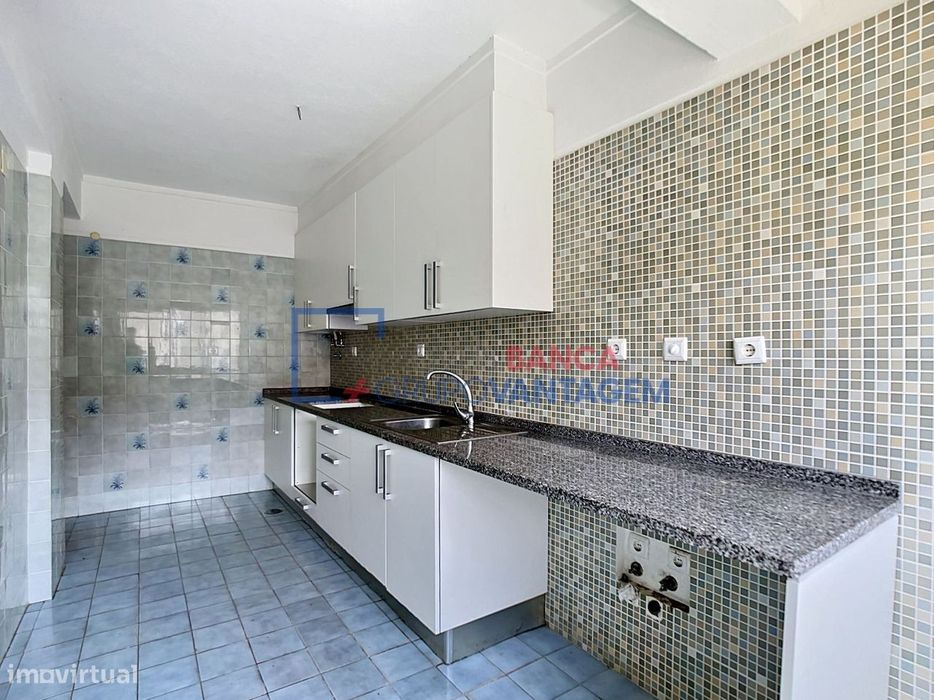 Apartamento T2  Rio de Mouro, Sintra