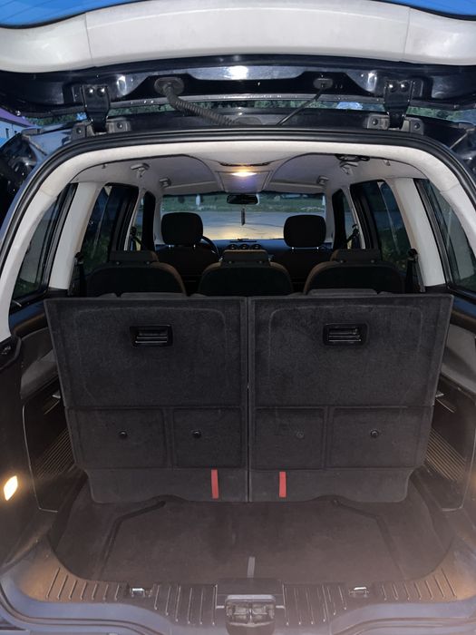 Продам Ford Galaxy 2007 торг