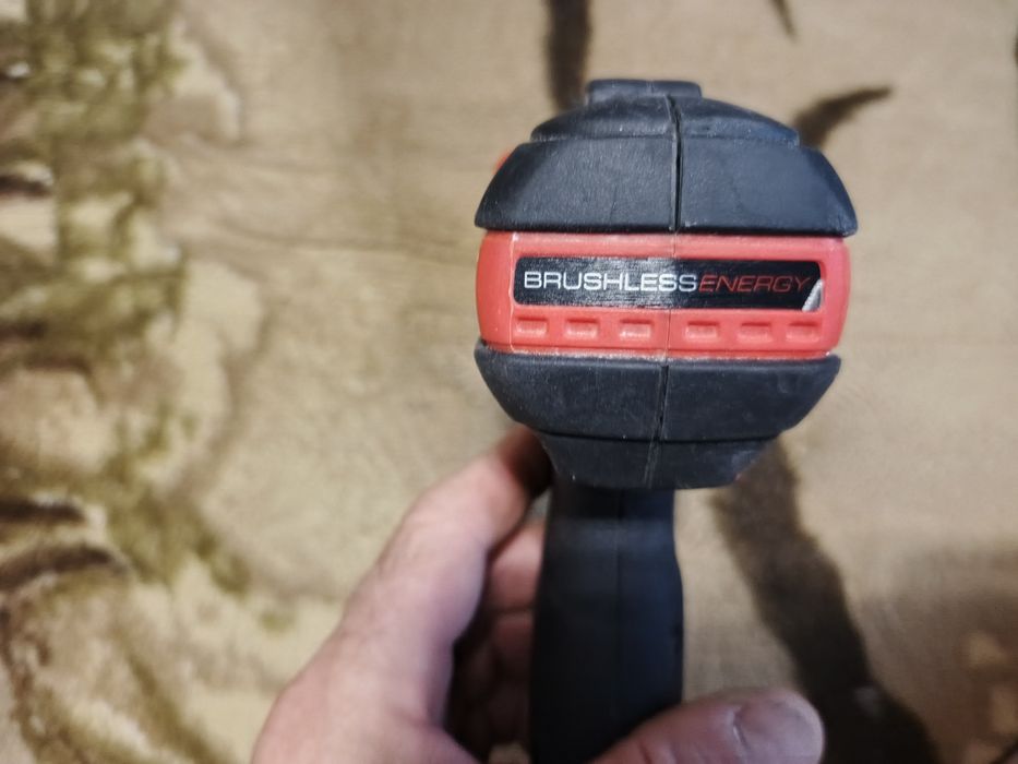 Акумуляторнтй ударний шурупокрут Einhell TE-CD 18 Li-i Brushless