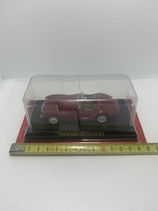 Ferrari Auto Avio na escala 1/43