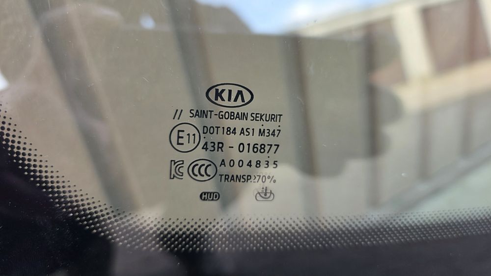 Szyba przednia czolowa kia stinger HUD