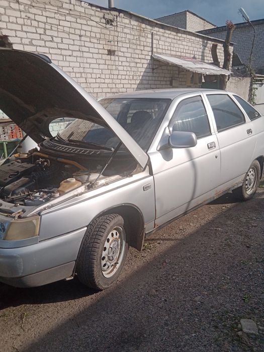 Продам ваз 2112 2001 год