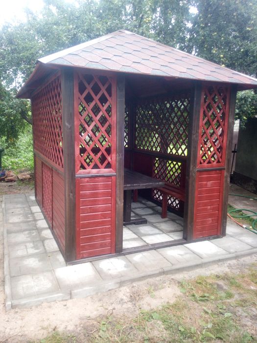 Беседка деревянная