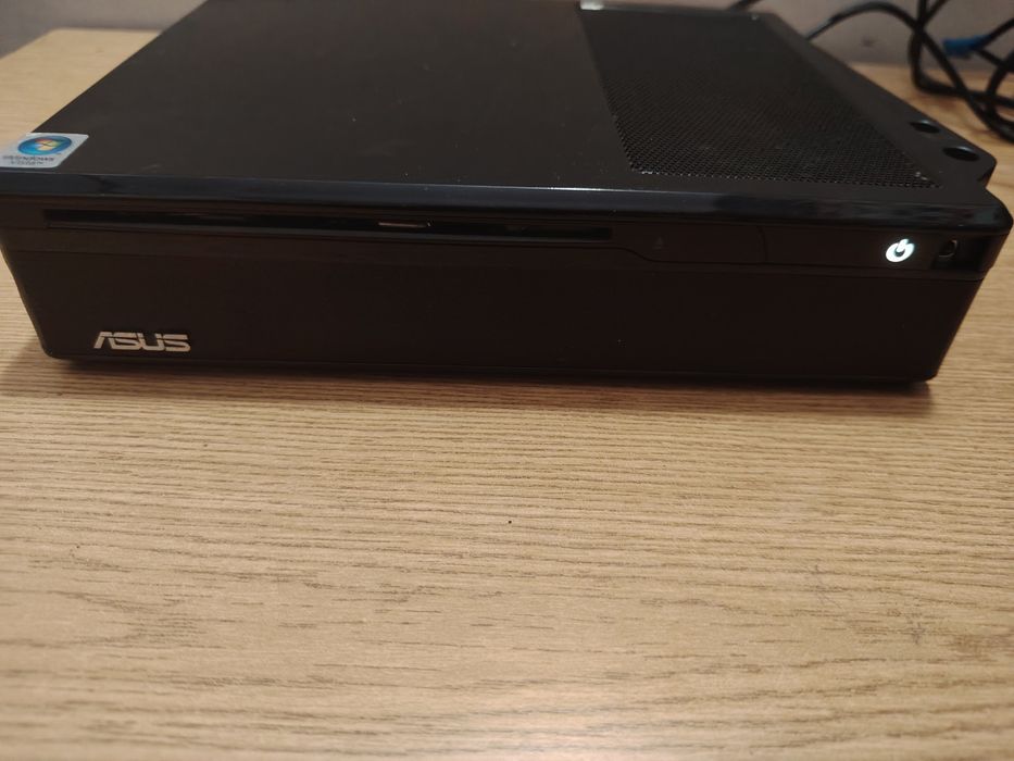 Mini pc Asus nova P242 retro windows 7