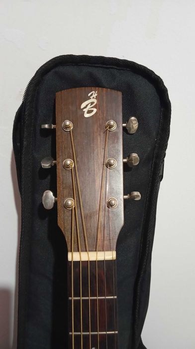 Guitarra acústica Harley Benton CLA 28
