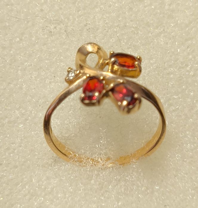 Кольца женские 585°