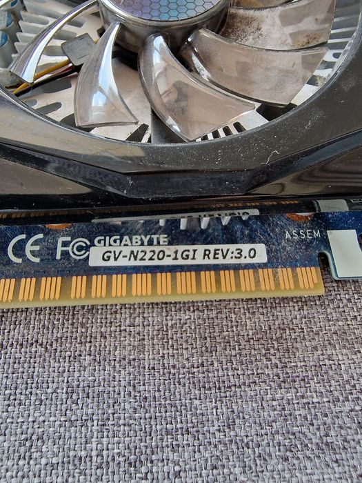 Karta graficzna PCIE Geforce GT 220 1GB DDR3
