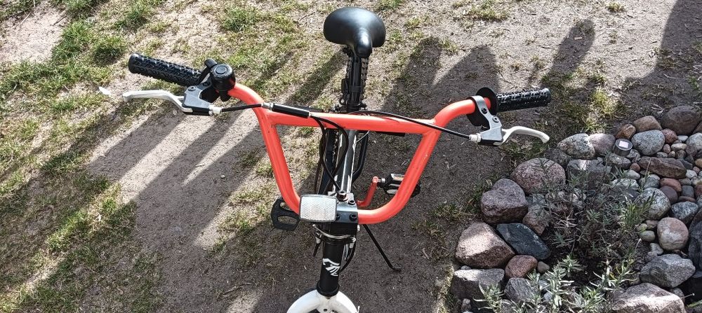 Rower BMX koła 15' Pegi