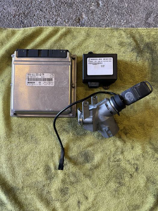 Sprinter 903 2.2 cdi komputer sterownik silnika kluczyk zestaw startow