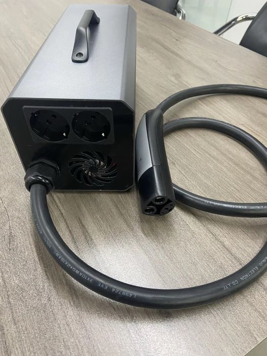 Розрядник 7 кВт для тесли 3 Y S X з Америки USA nacs-ts tesla V2H