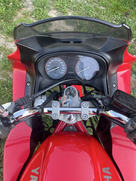 Мотоцикл Yamaha xj600s
