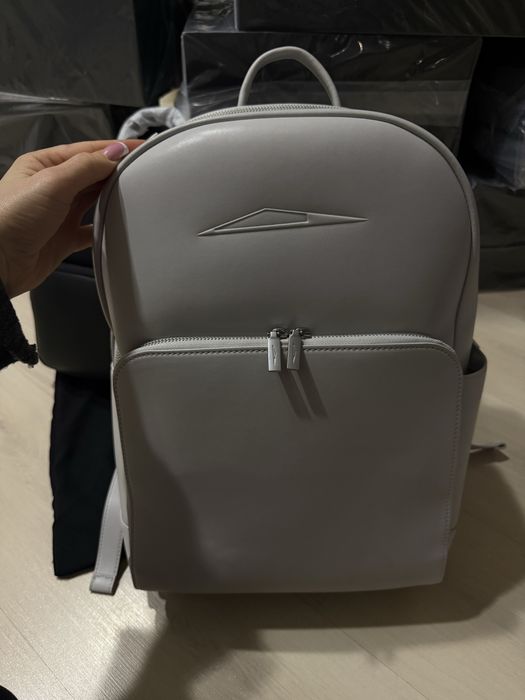 Рюкзак Tesla новий оригінал