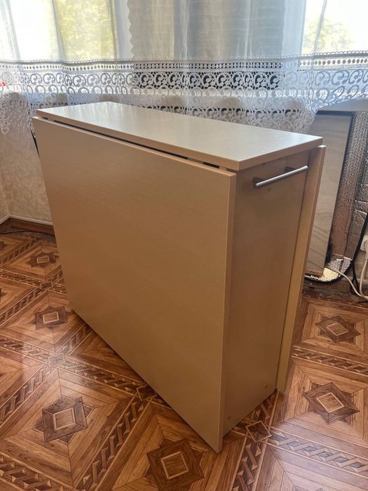 Стіл  розкладний