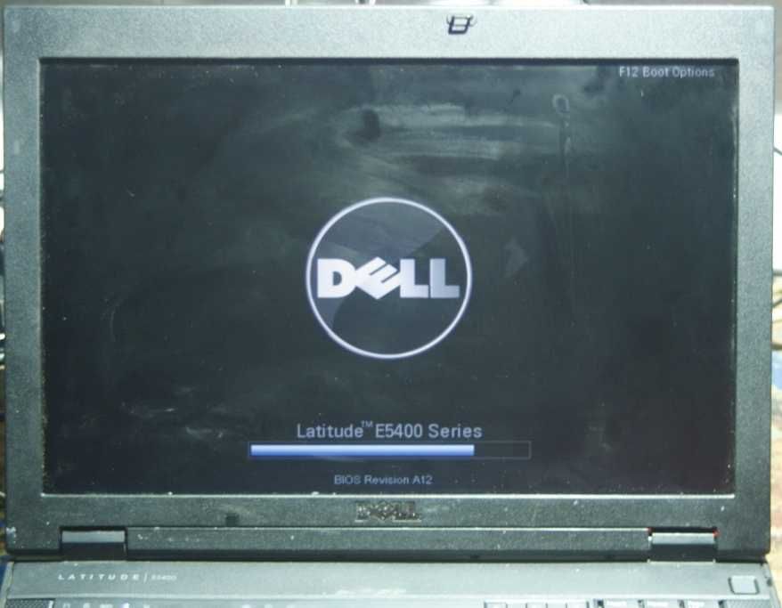 Ноутбук Dell Latitude E5400, проблемний