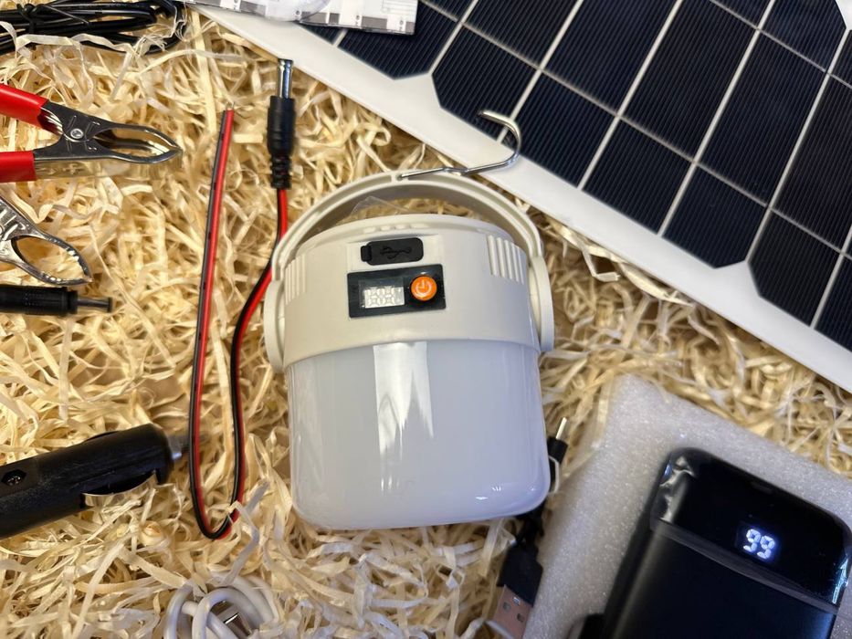 Набір світла: сонячна панель, повербанк, ліхтар, динамо-машина