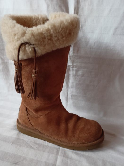 UGG roz. 41 - dł.wkł. 27 cm/ z metki/ - skóra