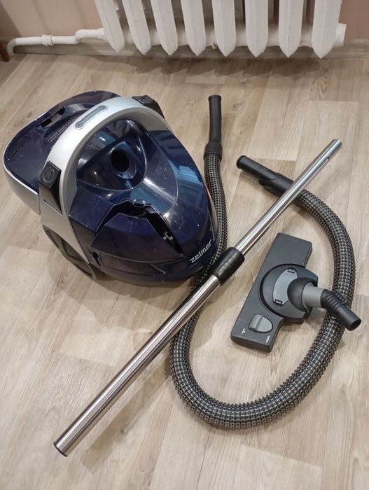 Пилосос Аква Zelmer 829 OST 1600w