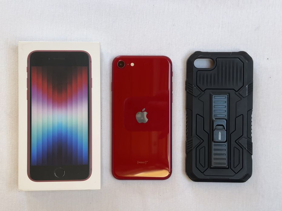 iPhone SE 2022 (3 gen) czerwony