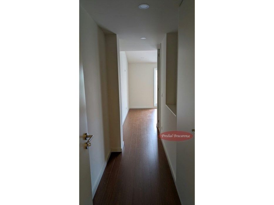 Apartamento T3 duplex no centro da cidade.