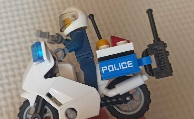 Klocki Lego City - Posterunek Policji 60047   60042
