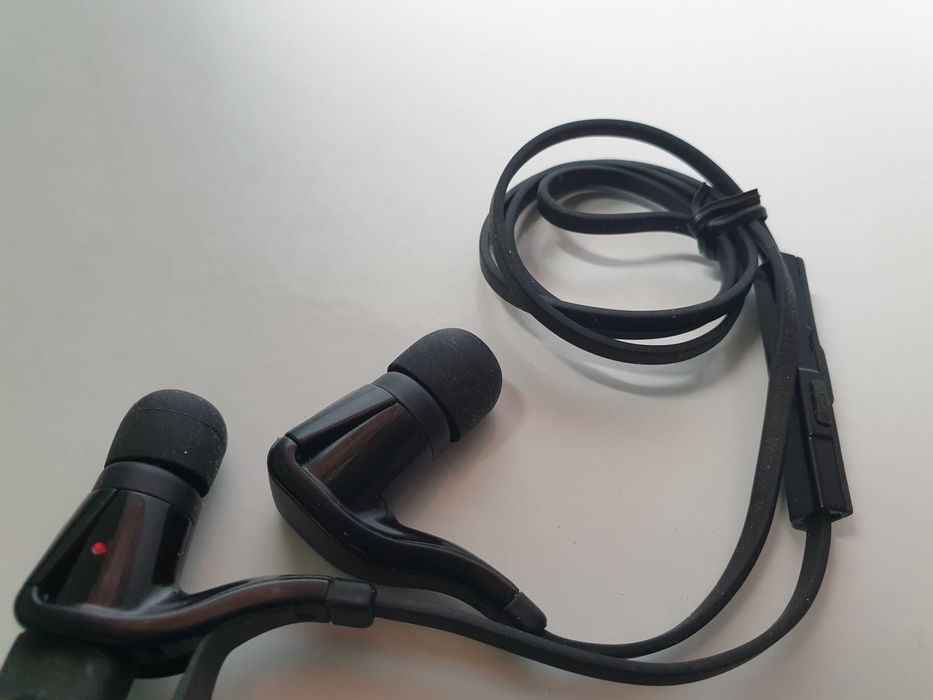 навушники  Plantronics BackBeat GO 2 AL8-BACKBEATGO Android  iOS