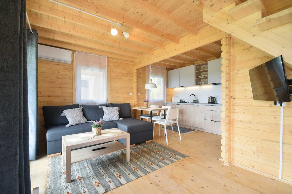 TORFU – kameralne domki w Sianożętach | Natura •Spokój •Morze •Alpaki