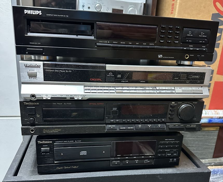 Lote de Leitores de CD vintage Technics  e Philips