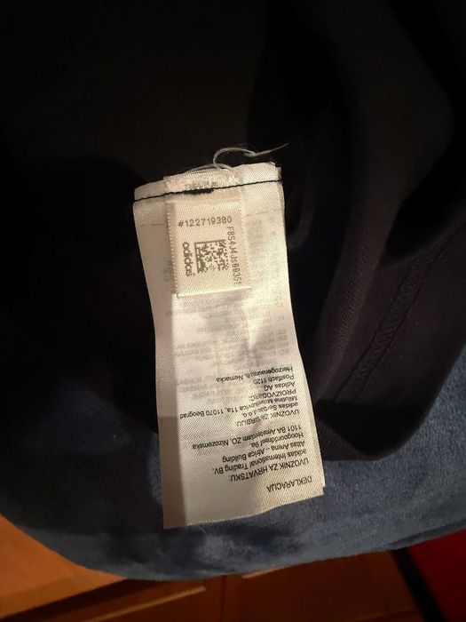 Adidas T-shirt Preta