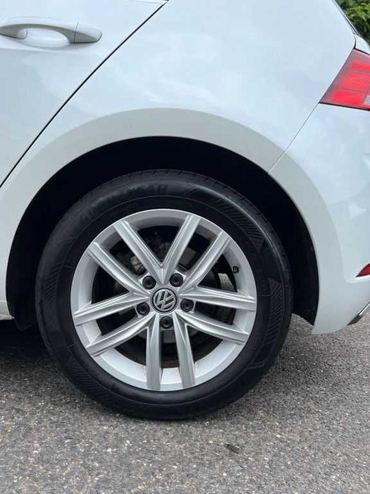 Volkswagen Golf VII бампер разборка гольф 7 шрот запчасти e-Golf