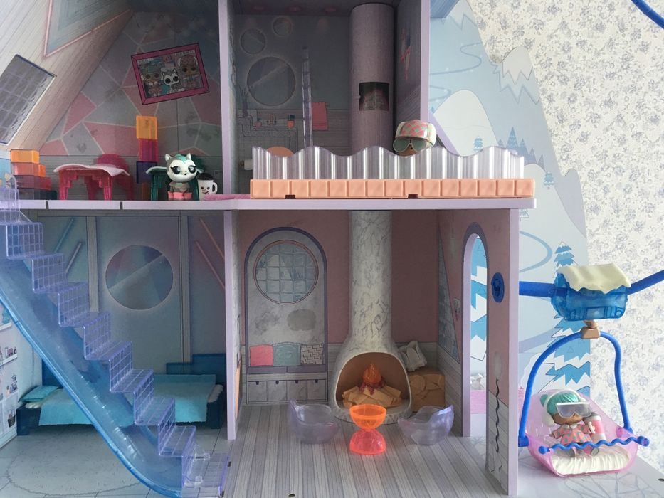 Домик LOL Зимнее Шале