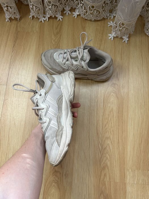 Кросівки Adidas Ozweego