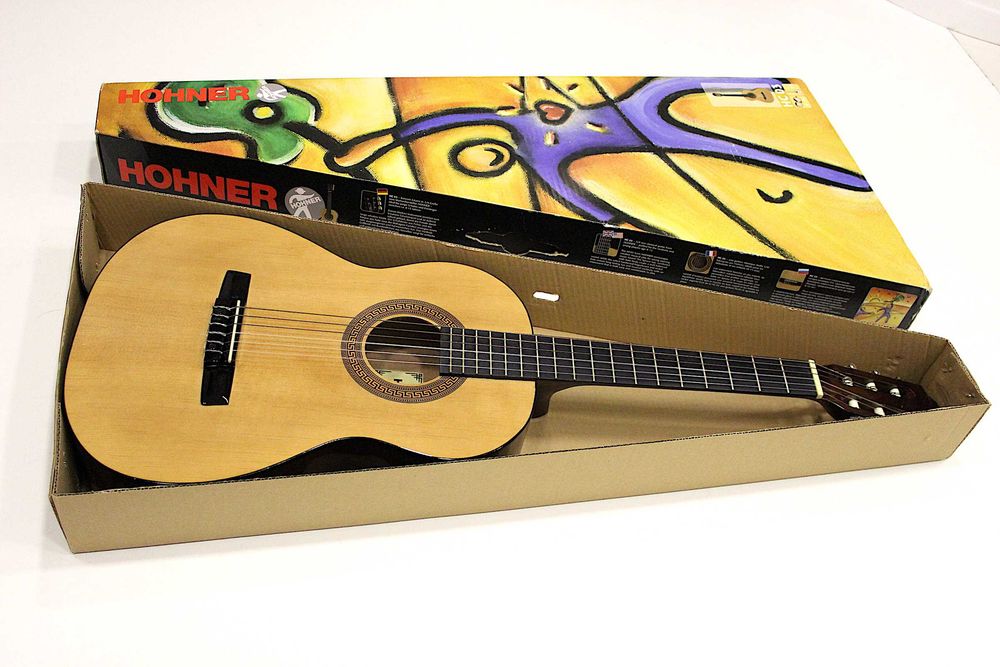 Детская гитара Hohner HC 06 Акустика новый чехол Для детей