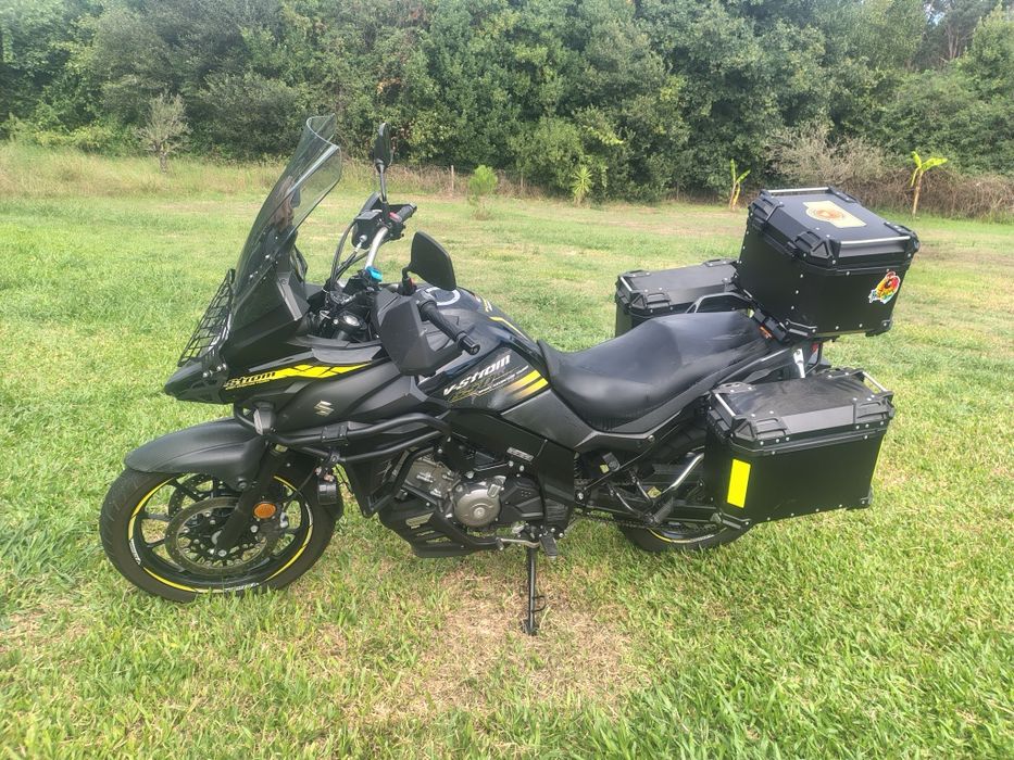 Suzuki v s strom 650 Novembro 2023