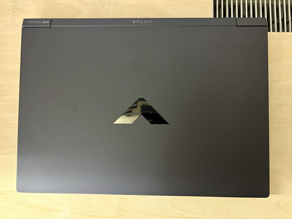 Ноутбук HP Victus 15-fb2251ng