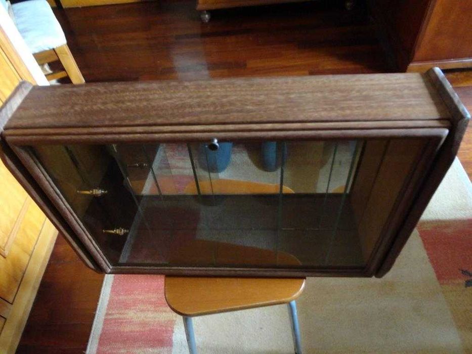 Vitrine para miniaturas
