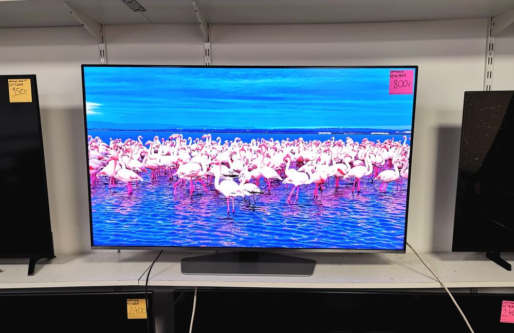 Samsung 49 cali 4K UHD hdr Smart WiFi DVB-T2 49NU8042 gw3m telewizor